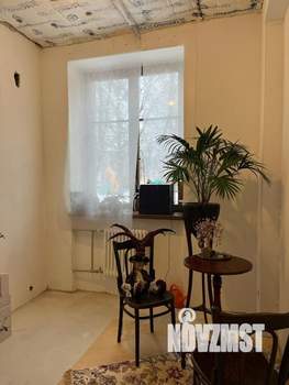 2-к квартира, вторичка, 61м2, 1/2 этаж