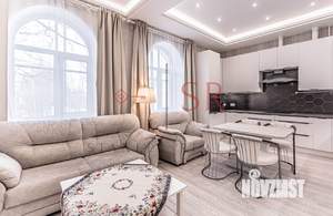 4-к квартира, вторичка, 102м2, 2/2 этаж