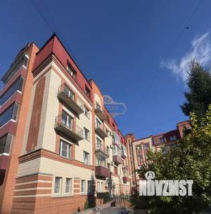 4-к квартира, вторичка, 109м2, 2/5 этаж