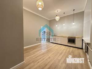 2-к квартира, вторичка, 39м2, 1/4 этаж