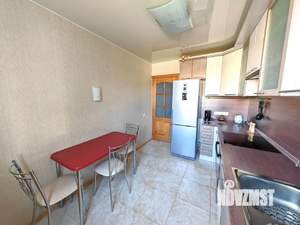 2-к квартира, вторичка, 54м2, 1/4 этаж