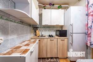 2-к квартира, вторичка, 44м2, 1/5 этаж