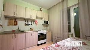 1-к квартира, вторичка, 38м2, 1/4 этаж