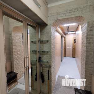 3-к квартира, вторичка, 65м2, 1/4 этаж