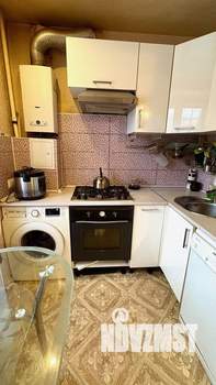 2-к квартира, вторичка, 43м2, 1/5 этаж