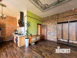 2-к квартира, вторичка, 63м2, 3/3 этаж