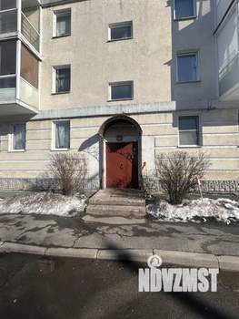 1-к квартира, вторичка, 36м2, 1/4 этаж