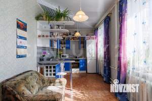 4-к квартира, вторичка, 104м2, 1/2 этаж