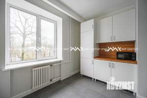 1-к квартира, вторичка, 40м2, 3/3 этаж