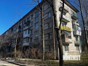 2-к квартира, вторичка, 42м2, 1/5 этаж