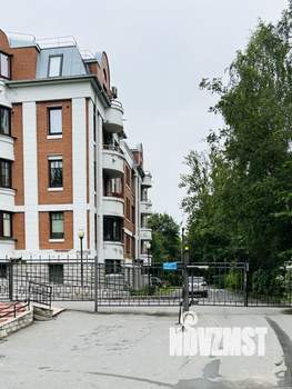 4-к квартира, вторичка, 100м2, 2/4 этаж
