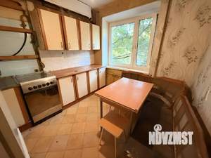 2-к квартира, вторичка, 49м2, 3/5 этаж