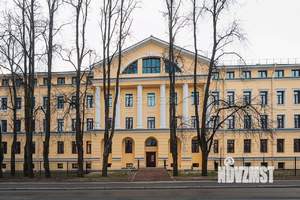 3-к квартира, вторичка, 132м2, 1/4 этаж