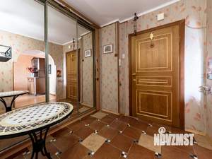 3-к квартира, вторичка, 109м2, 6/8 этаж
