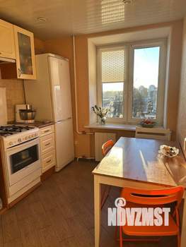 3-к квартира, вторичка, 57м2, 6/9 этаж