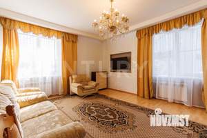 4-к квартира, вторичка, 104м2, 1/2 этаж