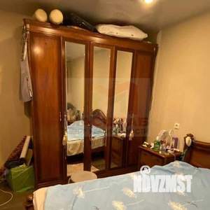 3-к квартира, вторичка, 63м2, 4/4 этаж