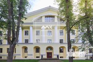 3-к квартира, вторичка, 142м2, 3/4 этаж
