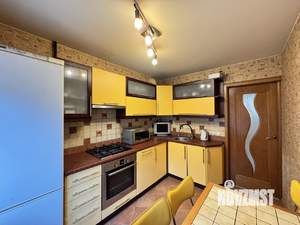 3-к квартира, вторичка, 60м2, 3/7 этаж