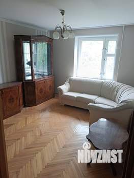 3-к квартира, вторичка, 65м2, 4/4 этаж