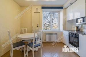 2-к квартира, вторичка, 30м2, 2/5 этаж