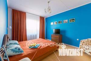 2-к квартира, вторичка, 58м2, 1/4 этаж