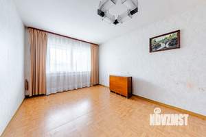 2-к квартира, вторичка, 77м2, 2/2 этаж