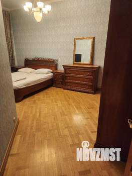 3-к квартира, вторичка, 105м2, 3/3 этаж