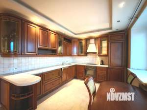 2-к квартира, вторичка, 95м2, 5/5 этаж