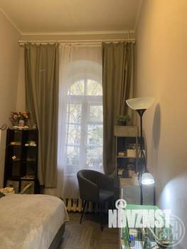 4-к квартира, вторичка, 108м2, 1/3 этаж