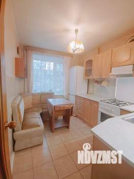 2-к квартира, вторичка, 57м2, 1/8 этаж