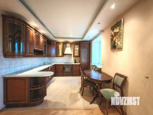 2-к квартира, вторичка, 95м2, 5/5 этаж