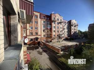 4-к квартира, вторичка, 109м2, 2/5 этаж