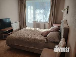 2-к квартира, вторичка, 42м2, 1/5 этаж