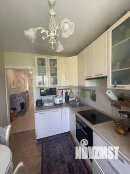 3-к квартира, вторичка, 64м2, 4/4 этаж