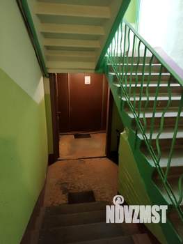2-к квартира, вторичка, 42м2, 1/5 этаж