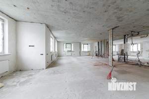 4-к квартира, вторичка, 154м2, 2/4 этаж