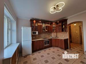 2-к квартира, вторичка, 82м2, 3/5 этаж