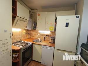 2-к квартира, вторичка, 42м2, 1/3 этаж