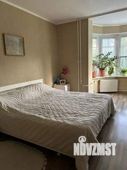 4-к квартира, вторичка, 100м2, 2/4 этаж