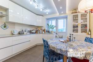 3-к квартира, вторичка, 90м2, 2/6 этаж