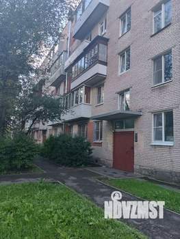 2-к квартира, вторичка, 42м2, 4/5 этаж