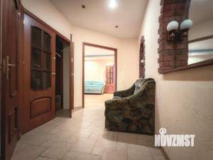 2-к квартира, вторичка, 95м2, 5/5 этаж