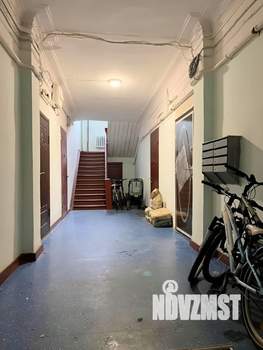 2-к квартира, вторичка, 61м2, 1/2 этаж