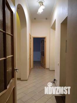 3-к квартира, вторичка, 57м2, 1/2 этаж