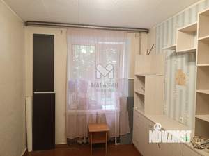 2-к квартира, вторичка, 42м2, 1/5 этаж