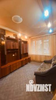 2-к квартира, вторичка, 43м2, 1/4 этаж