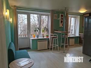 2-к квартира, вторичка, 43м2, 4/4 этаж