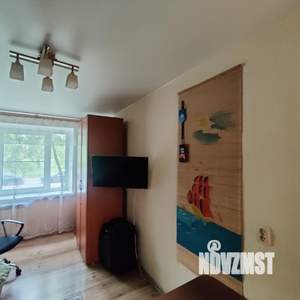 3-к квартира, вторичка, 65м2, 1/4 этаж