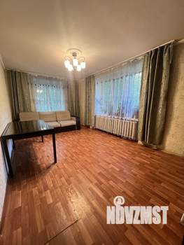 2-к квартира, вторичка, 43м2, 1/5 этаж